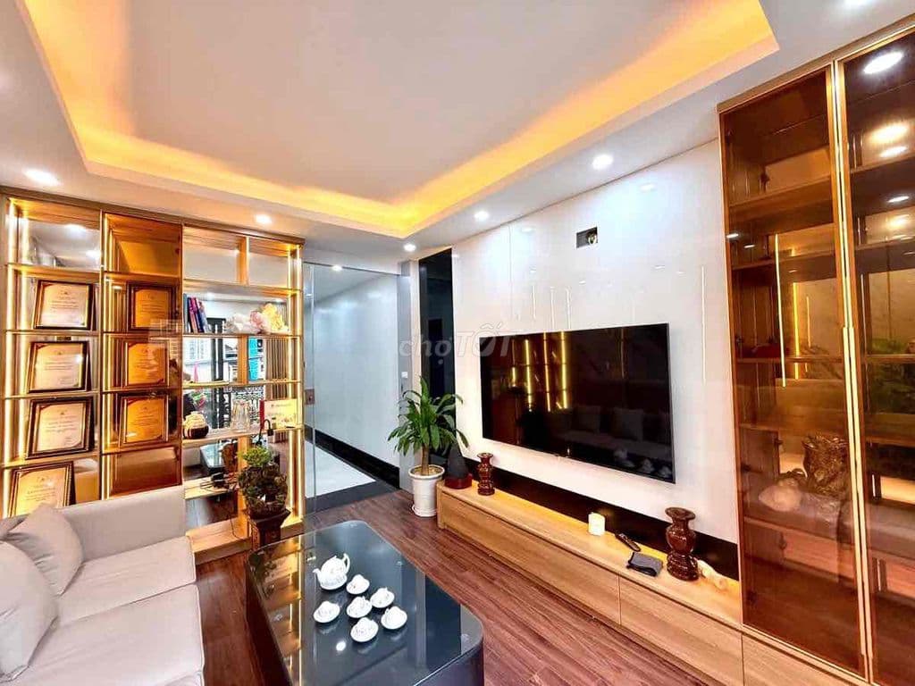 Bán nhà Dương Văn Bé- Lô góc- Nhà mới tinh- 45m x 5T, 10.2 tỷ