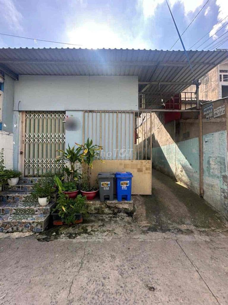 Ngộp bank 162m² Bình Tân dg Tây Lân DT 5.35 nở 9*26 chỉ 40tr m2