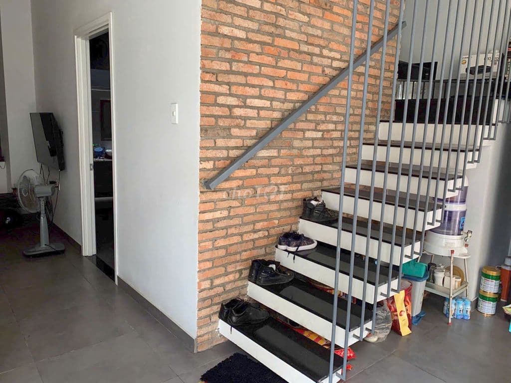 BÁN NHÀ 2 TẦNG 3 PN 3WC LÊ QUANG ĐỊNH , PHẠM VĂN ĐỒNG , 55M2 CHỈ 5XXX