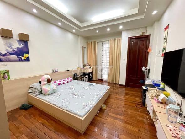 bán nhà đẹp phân lô Cầu Giấy nhỉnh 11 tỷ - Ảnh 3