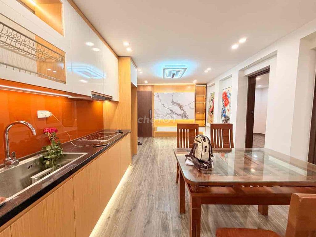 TT Phương Mai, 75m2, 3 ngủ, 3 thoáng, ô tô đỗ, ngõ thông, ở luôn