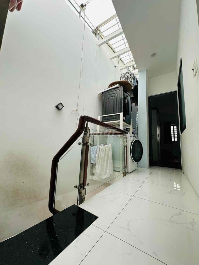 HÀNG HIẾM !!! NHÀ PHỐ 2 TẦNG, NHÀ BÈ, 42M2, DỌN VÀO Ở NGAY. - Ảnh 3