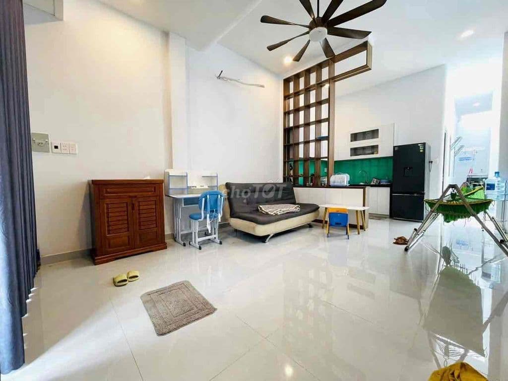 BÁN NHÀ CẤP 4 2 NGỦ GẦN LINH ĐÀM - HÀ ĐÔNG - KIM GIANG