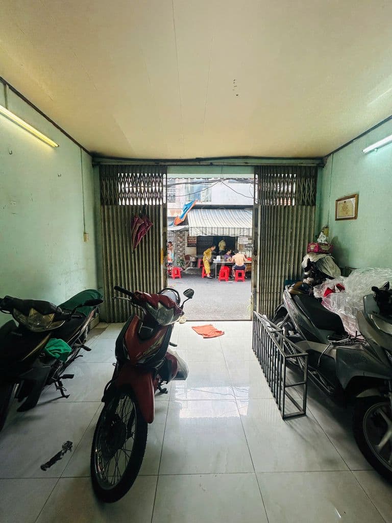 5 TỶ NHỈNH – 42M2 - HẺM XE TẢI THÔNG VƯỜN LÀI – CHO THUÊ ỔN ĐỊNH - Ảnh 3