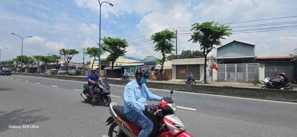 CẦN BÁN NHÀ XƯỞNG 300m TRẦN VĂN GIÀU, GIÁ 11 TỶ. - Ảnh 3