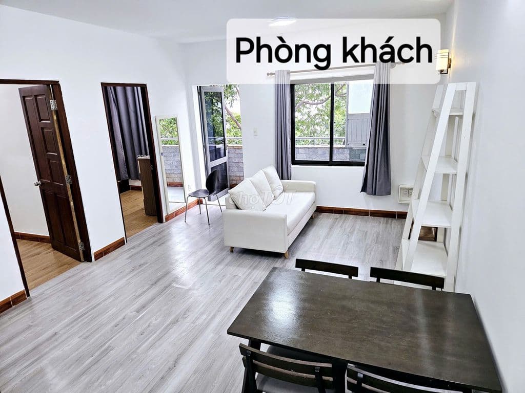 Không ở cần bán