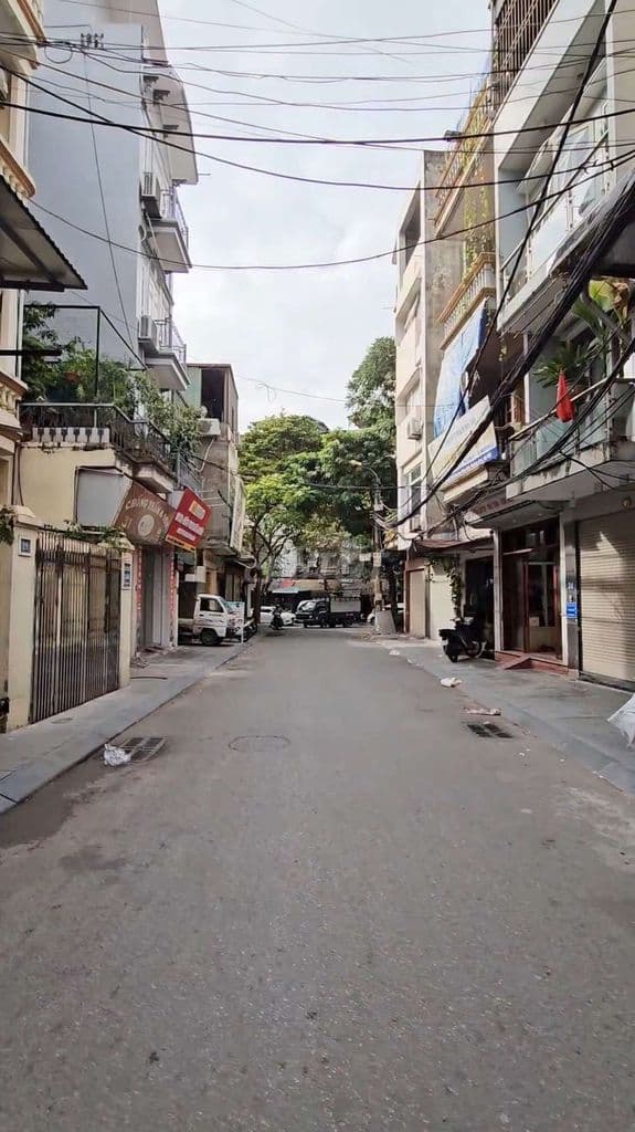 Chính chủ bán nhà gần Kim Đồng, ngang 8.6, 3 bước mặt phố, đủ nội thất - Ảnh 2