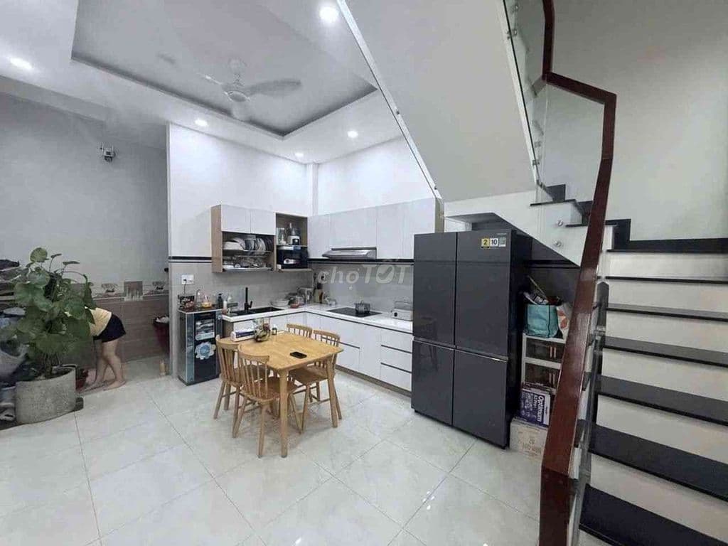 HXH 6M ,KHU VỰC PHÂN LÔ ĐỒNG BỘ, 52M2 , 3 TẦNG, GIÁ TỐT NHẤT KHU VỰC. - Ảnh 2