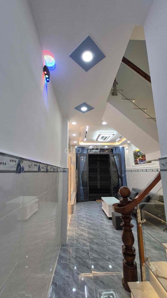 Bán nhà mới đẹp đường Nguyễn Trường Toản Q5 - Ảnh 3