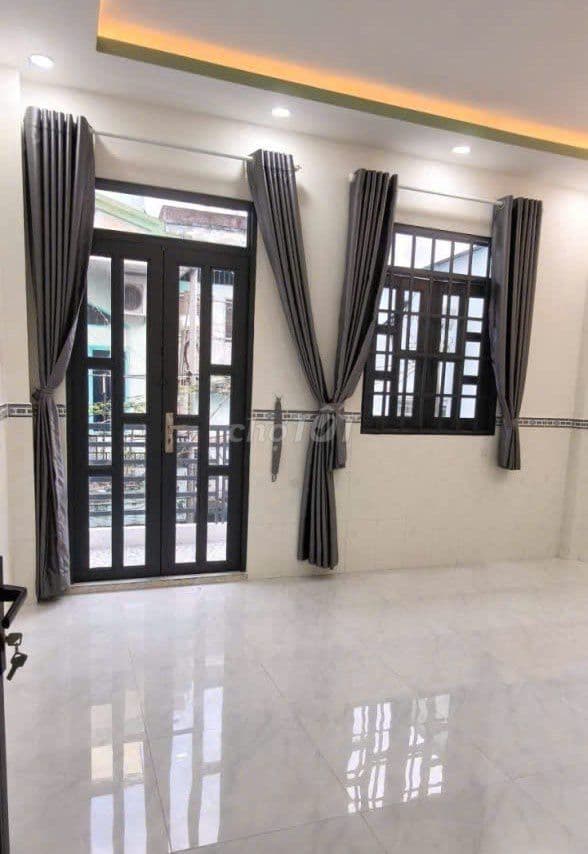 Nhà 3 tầng hẻm thông, Ni Sư Huỳnh Liên cạnh Vinmart Bàu Cát. - Ảnh 3