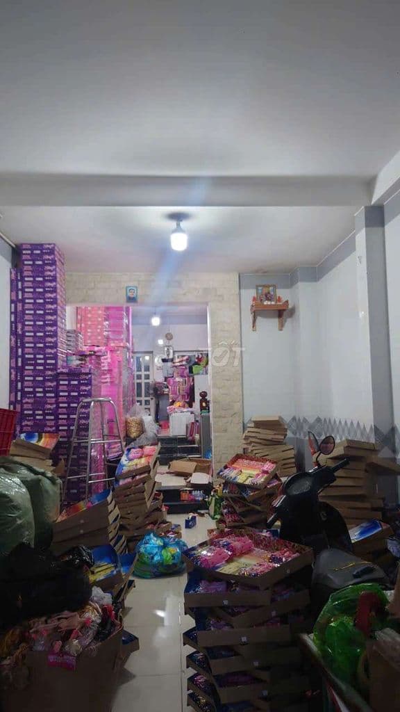 Bán nhà Bình Phú 2