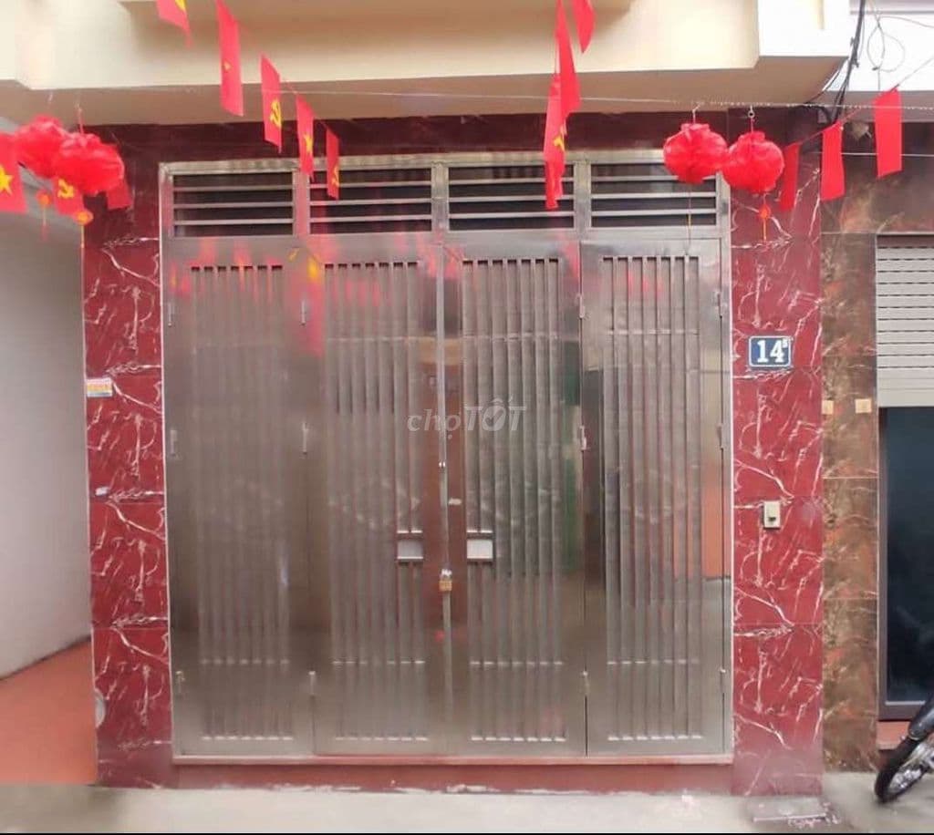 bán nhà mới xây xuân phương