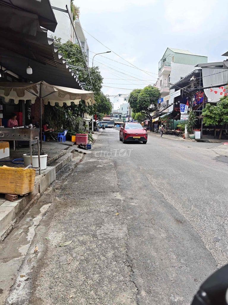 Bán nhà mặt tiền đường Trần Văn Kiểu, P.Bình Phú - Ảnh 2