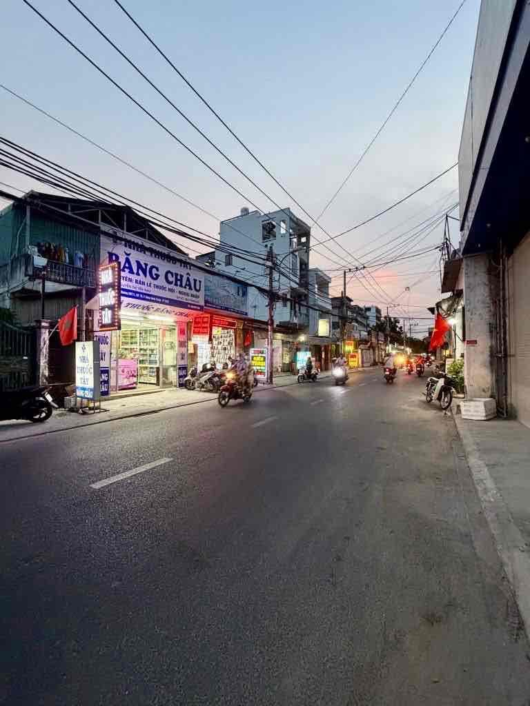 LÔ GÓC MẶT TIỀN SÁT KDC AN SƯƠNG - NGANG 12M - TIỆN XÂY SIÊU PHẨM - Ảnh 2
