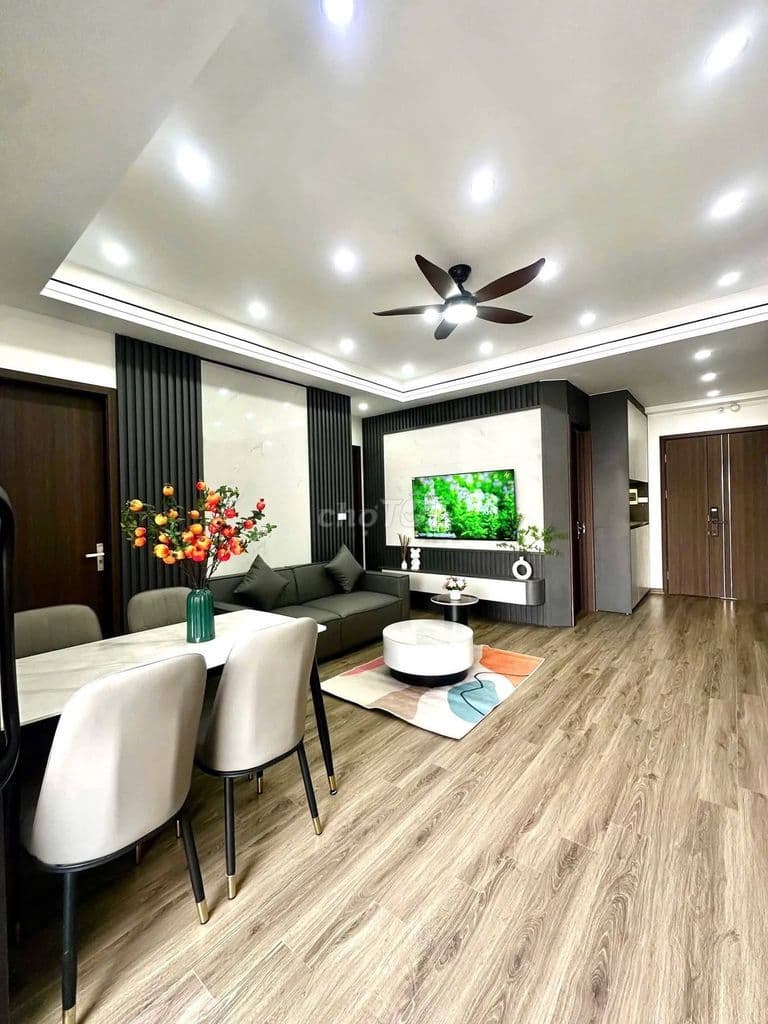 🌟 CĂN GÓC 3 PHÒNG NGỦ VP3 – VIEW HỒ LỘNG GIÓ, SỐNG TRỌN TỪNG GIÂY!