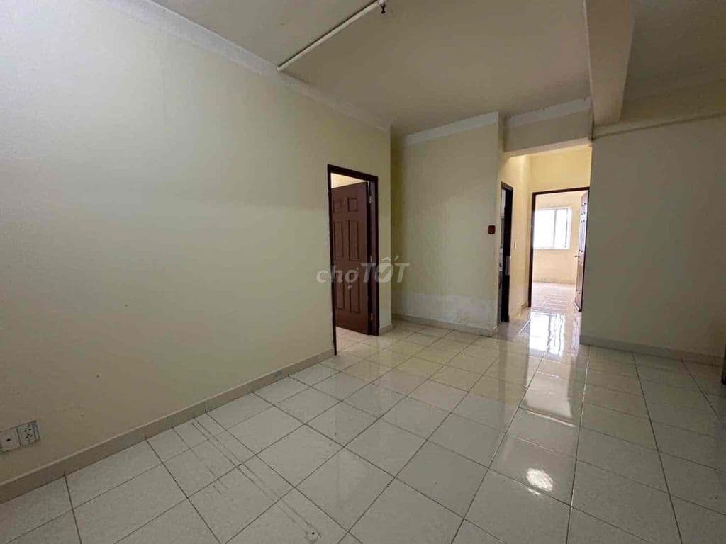 BÁN GẤP CHCC NHẤT LAN 3 , 55m2 SHR 2 tỷ 120 Tân Tạo - Ảnh 2