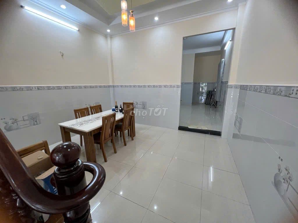 BÁN NHÀ HXH 2 TẦNG 99M2 5,3TY GIÁP QUẬN 2 SỔ HỒNG - Ảnh 2