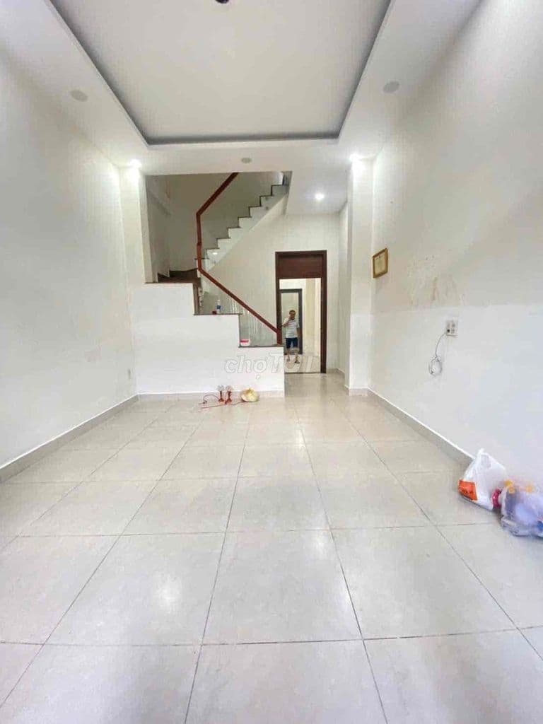BÁN NHÀ 4 tầng. 60m2. đường rộng 8m tại NGUYỄN SỸ SÁCH. F15. TÂN BÌNH - Ảnh 3