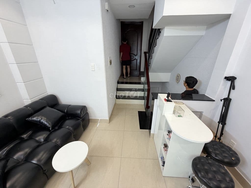 BÁN NHÀ NGUYỄN TRỌNG TUYỂN PHÚ NHUẬN HẺM XE TẢI TẬN CỬA - Ảnh 3