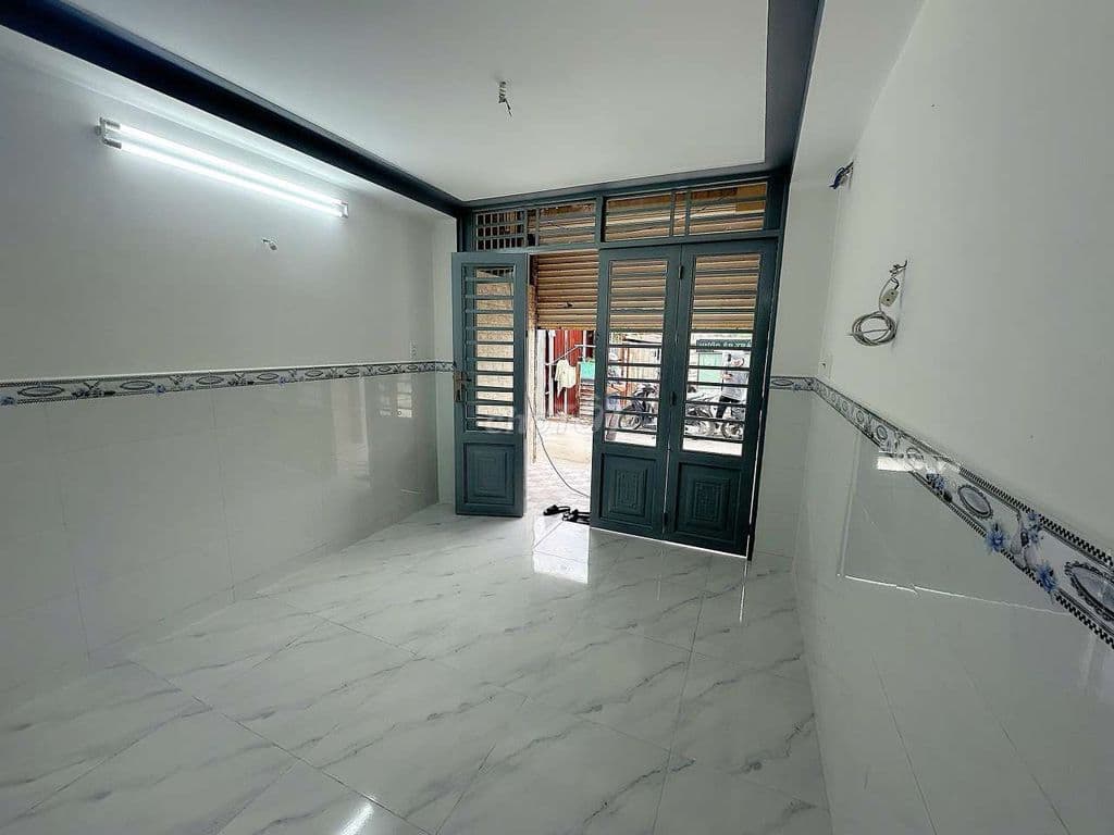 Nhà trệt lầu, khu dân cư, giáp Gò Vấp. Vườn Lài, An Phú Đông, Quận 12 - Ảnh 2