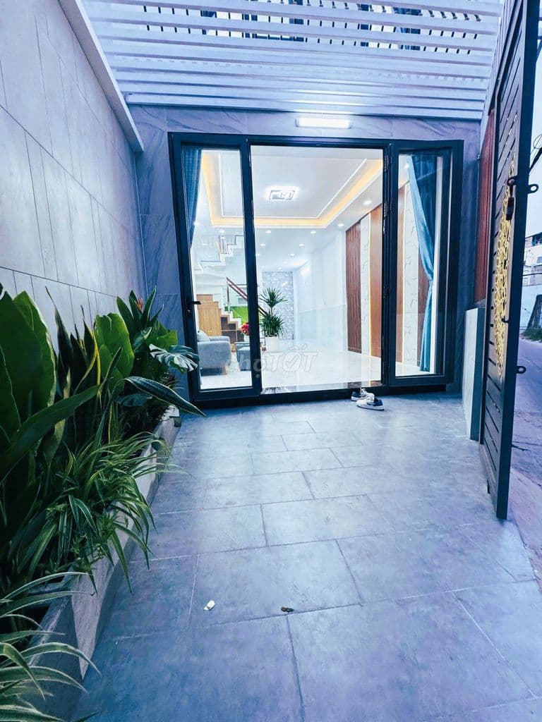 3 TẦNG-40M2-NHÀ ĐẸP XÂY MỚI 100%- TỈNH LỘ 10-GẦN PHÚ LÂM-KHU TÊN LỬA - Ảnh 2