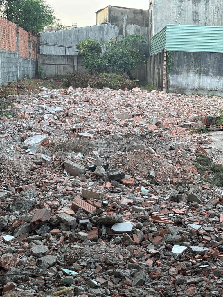 ĐẤT GIA ĐÌNH TẶNG DIỆN TÍCH ĐẸP CẦN BÁN GẤP