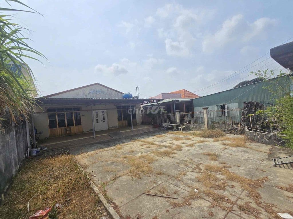 CẦN BÁN GẤP MẶT TIỀN DUYÊN HẢI THUỘC THỊ TRẤN GIÁ 38tr500 1m2 FUUL THỔ - Ảnh 3