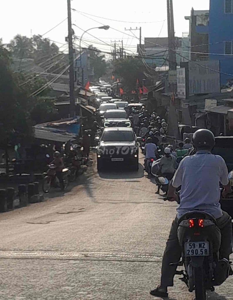 bán 178m có 133m thổ cư mặt tiền đường nhựa tân long