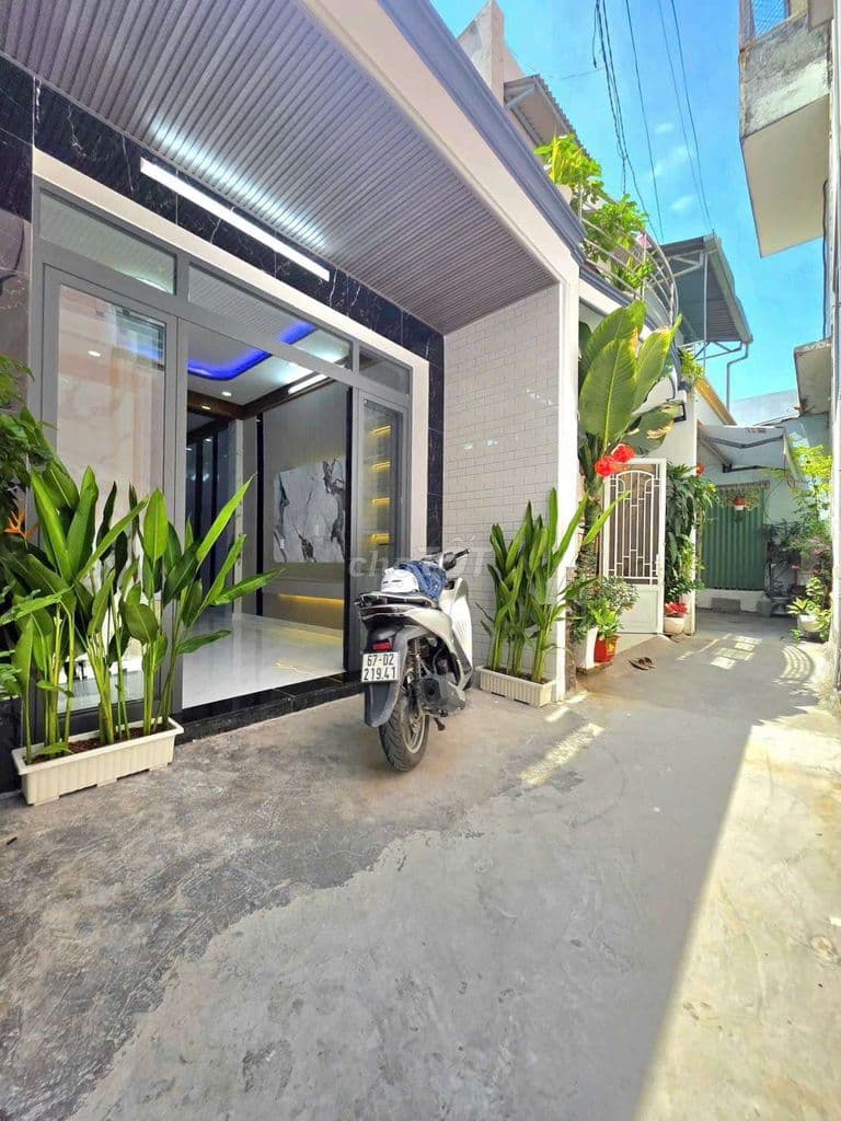 NHÀ ĐẸP DIỆN TÍCH TO