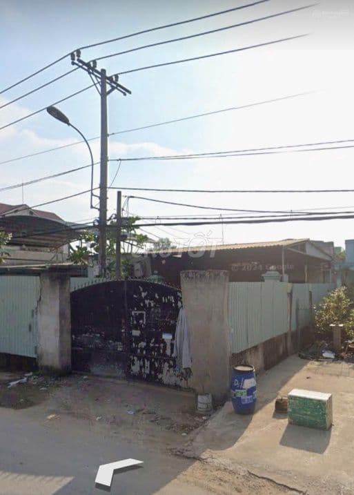 Bán nhà kho mặt tiền đường Vườn Thơm