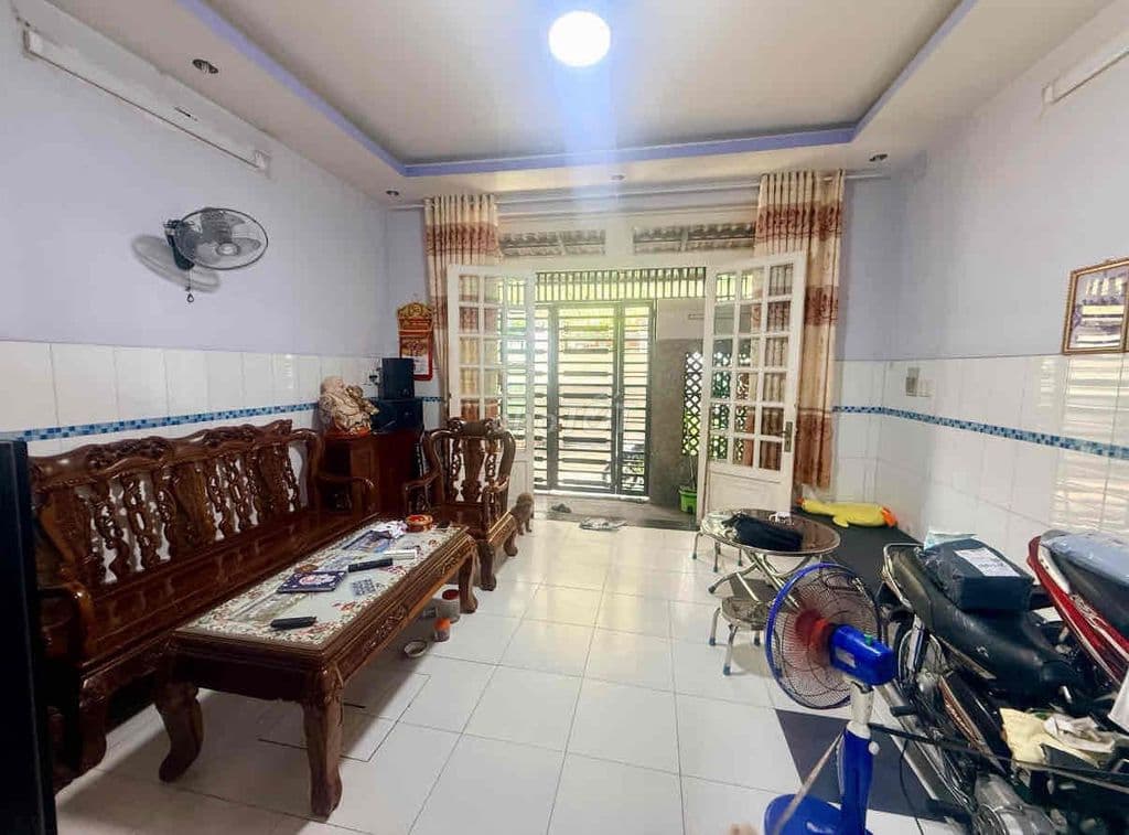 BÁN NHÀ 3 TẦNG 150m NGAY NGÃ TƯ AN SƯƠNG, QL1, QH NGAY METRO GIÁ 6.2T - Ảnh 2