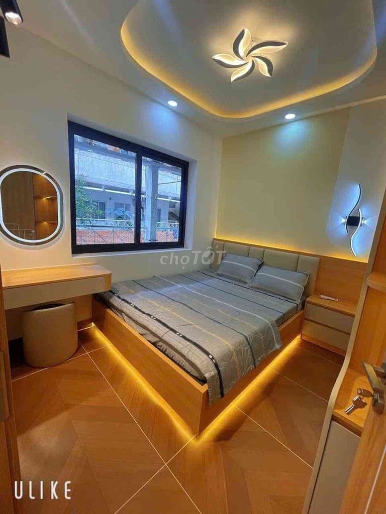 CHUNG CƯ CẦU ĐỎ HIỆN ĐẠI 2 PHÒNG NGỦ KHÓA VÂN TAY - FULL NÔI THẤT - Ảnh 2