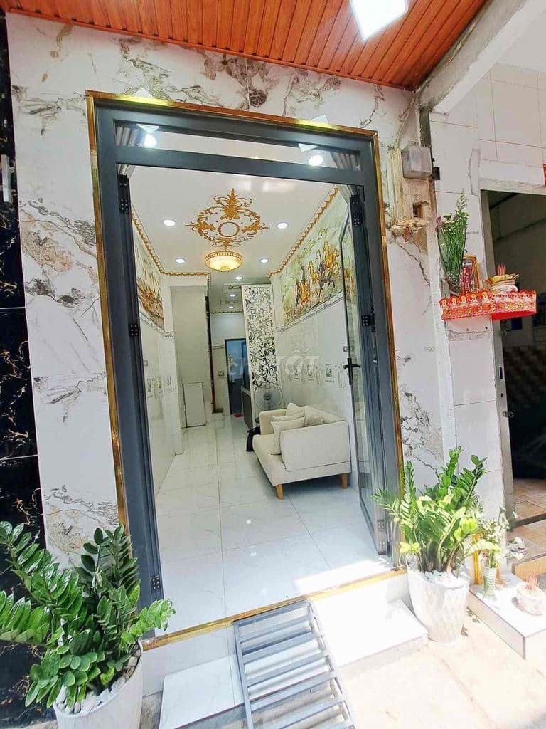 Bán nhà Tân Hoà Đông giáp ranh Q6 nhà xây mới có sẵn nội thất 2 x 10 (