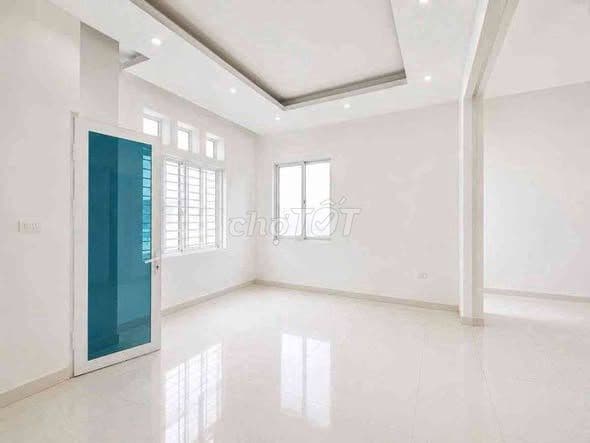 bán nhà 4pn gần chợ bưởi giá chỉ hơn 9 tỷ