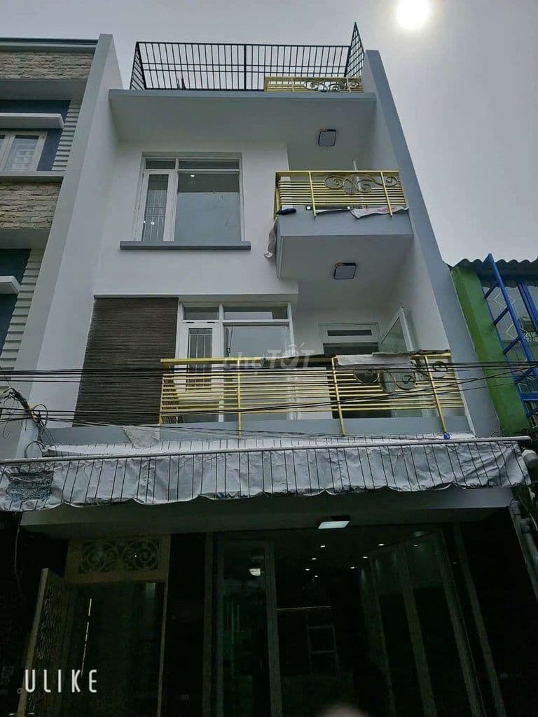 Chính chủ bán nhà Chiến Lược (4PN 3WC) hẻm xe hơi, nhà đẹp vô ở ngay