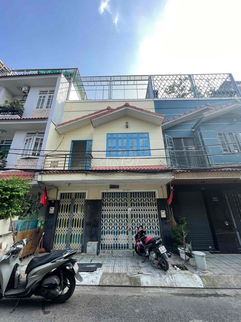 NHÀ PHỐ GIÁ CỰC TỐT KHU VỰC 1979 HUỲNH TẤN PHÁT ĐƯỜNG RỘNG 9M