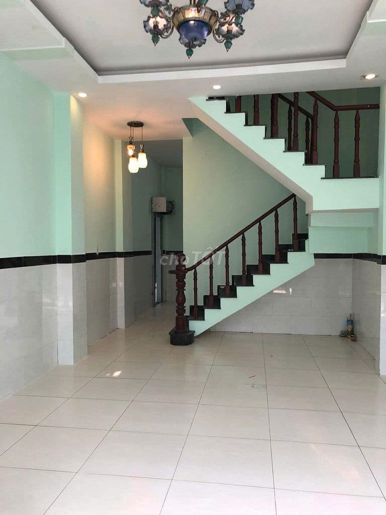 Bán nhà 5x20m, Trệt Lầu, SHR – Hẻm 10m Đặng Thúc Vịnh, gần SVĐ Thới Tứ - Ảnh 3