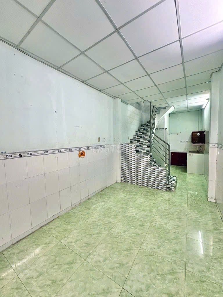 Tô Hiệu Gần Đầm Sen Q11 , DT: 25m2 , 1 Lầu 2PN 2WC SHR Nhỉnh 2 Tỷ - Ảnh 2