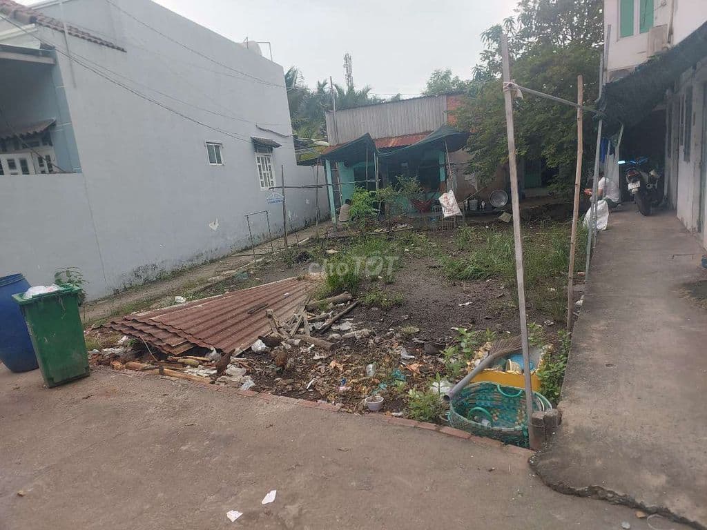 Bán đất hẽm xe hơi 97m2_2,35 tỷ _nguyễn văn tạo_long thới _nhà bè