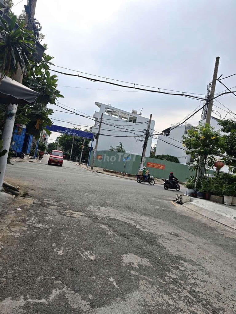 Nhà mới xây KDC Bình Phú 4x18 1 trệt 3 lầu - Ảnh 2