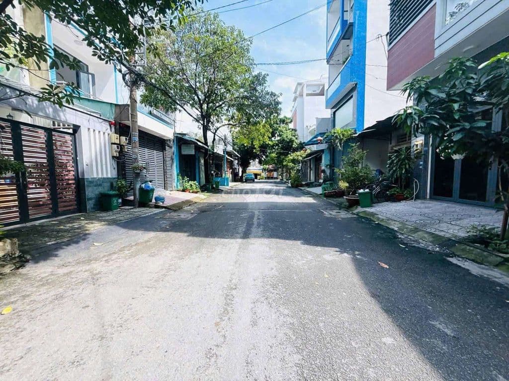 DÃY TRỌ 12 PHÒNG 10X20 HƯNG LONG- QUY ĐỨC, XÃ QUY ĐỨC. BÌNH CHÁNH - Ảnh 2