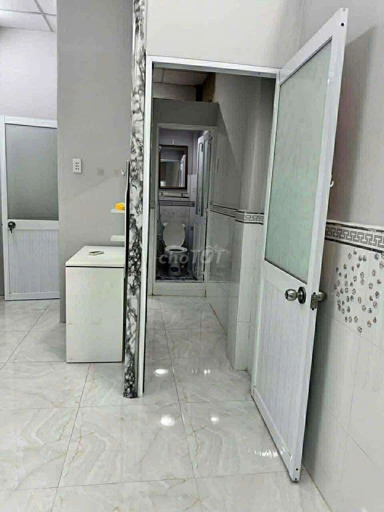 CHỈ 3,8 TỶ, ÔTÔ SÁT NHÀ, TTQ10 - THÀNH THÁI, 26M2, 2 TẦNG NHÀ MỚI. - Ảnh 2