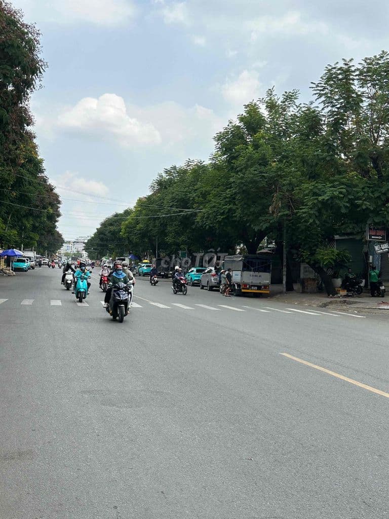 Bán nhà mt đặng thuỳ trâm 10x20 giá 36ty