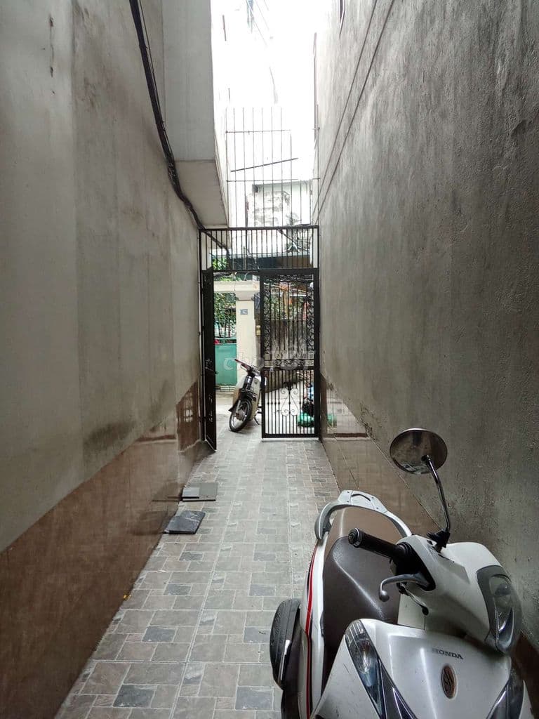 Hoàng Mai NHÀ ĐẸP 5 TẦNG 38M giá chỉ 7, 9tỷ - Ảnh 2