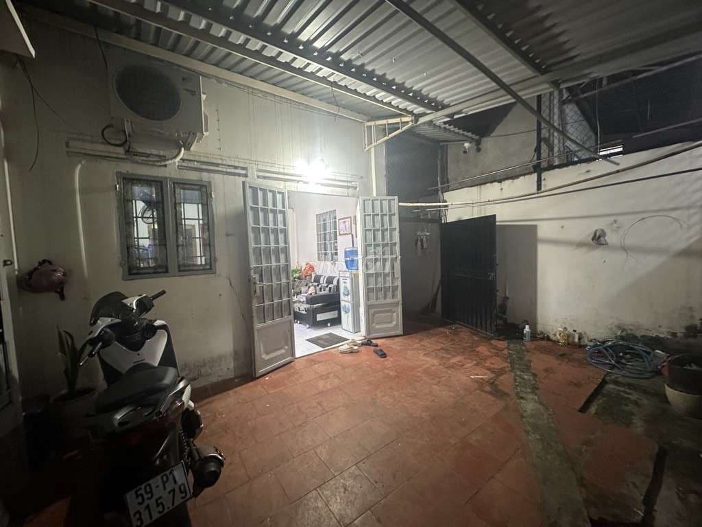 🔥 GẤP BÁN – GIẢM SỐC 1 TỶ – NHÀ LINH CHIỂU, THỦ ĐỨC. CÒN 5.5 TỶ - Ảnh 3
