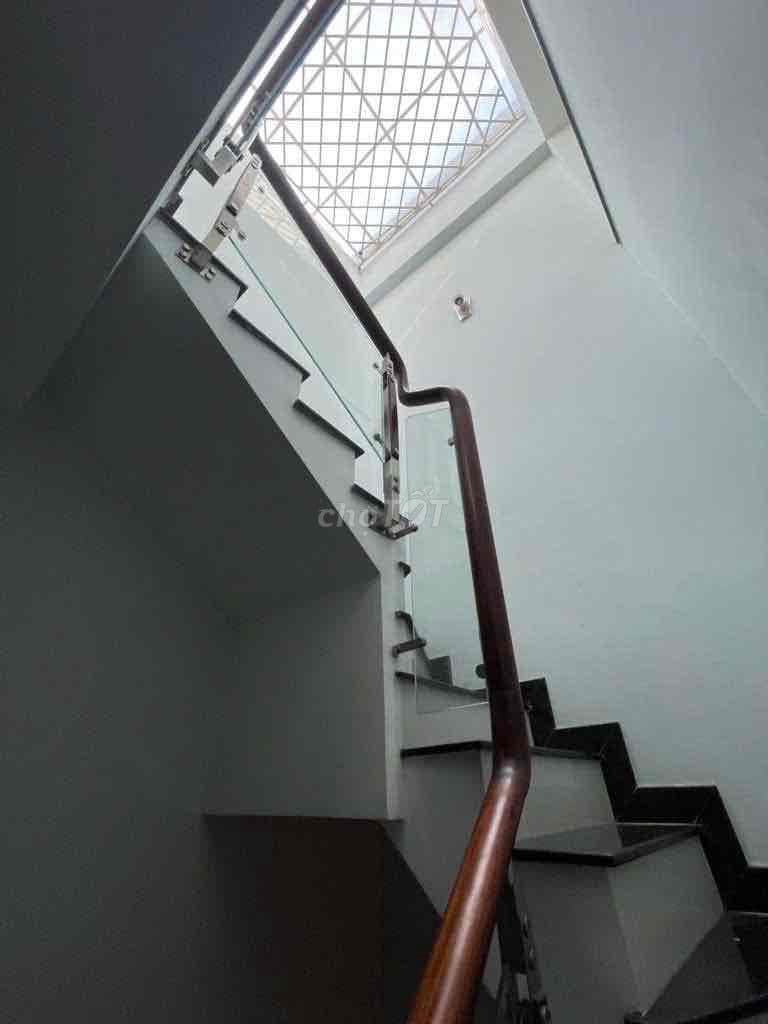 Lê Trọng Tấn - Sơn Kỳ, Nhà 3 tầng, DT 4x14, sổ vuông, giá 4.x tỷ - Ảnh 2