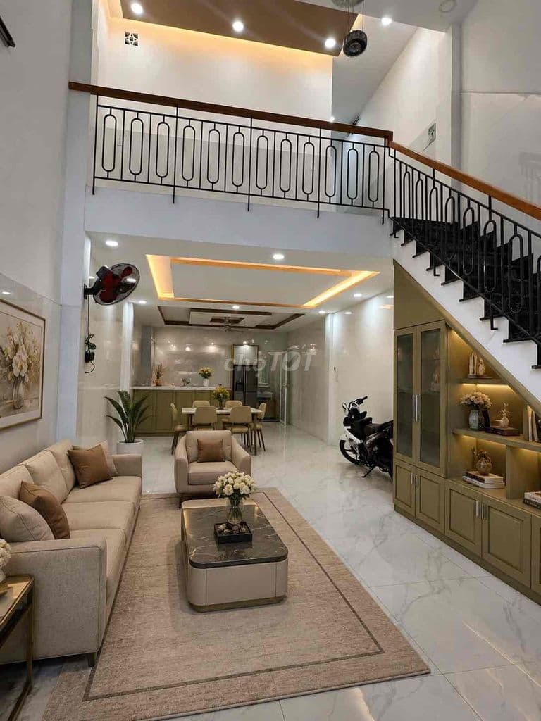 BÁN NHÀ HẺM ÔTÔ - GẦN BẢY HIỀN - TÂN BÌNH - 4,4 x 16 - CHỈ 8,xx TỶ.