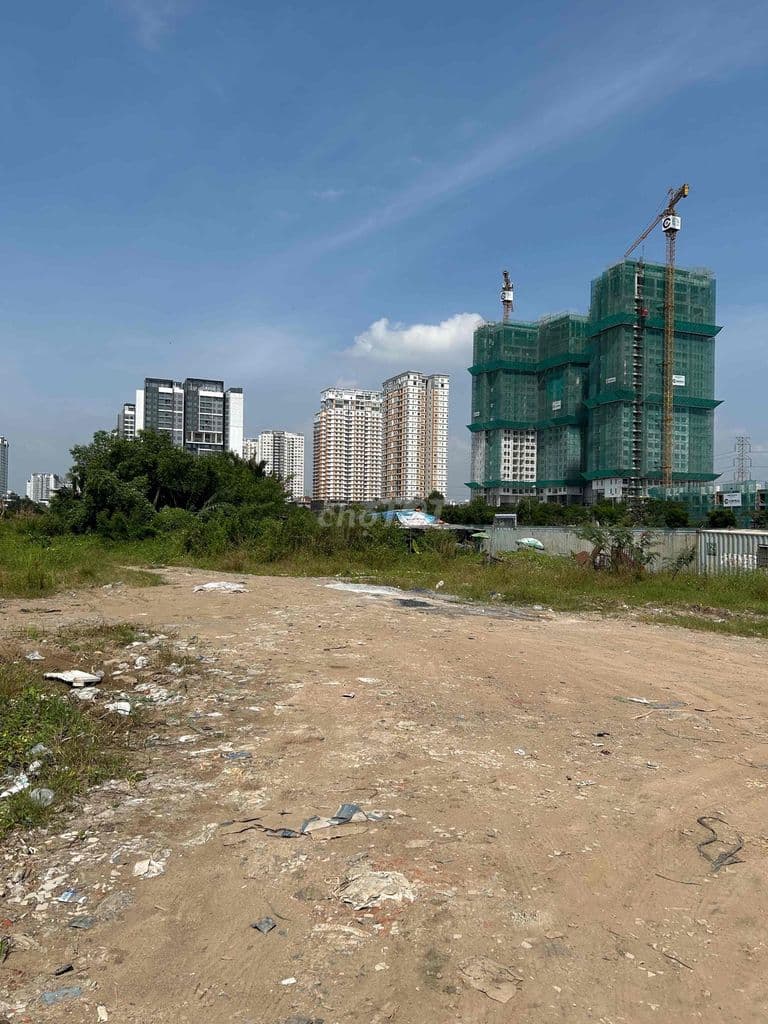 Đất 900m2 đường Nguyễn Hửu Thọ, Phước Kiển, Nhà Bè, Tp HCM