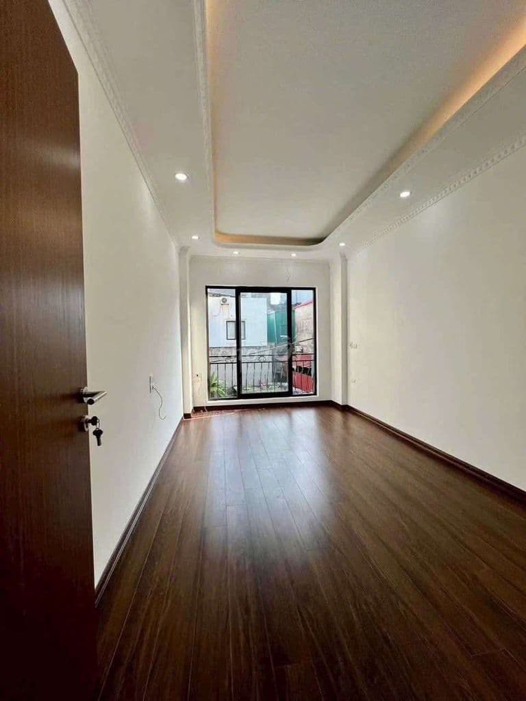 Chính chủ gửi bán nhà 40m - 5 tầng mới - xe 7 chỗ đỗ cửa tại Thạch Bàn - Ảnh 2
