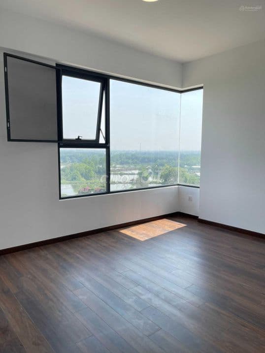 Văn Phòng 50m2 Tầng 3 số 124 Lạc Trung HBT - HN